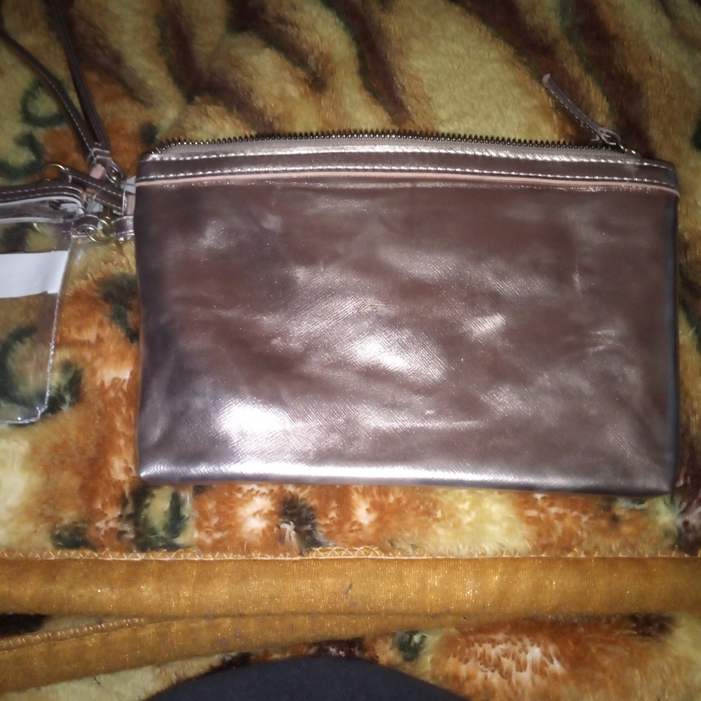 Time and Tru rose gold wristlet with clear bag